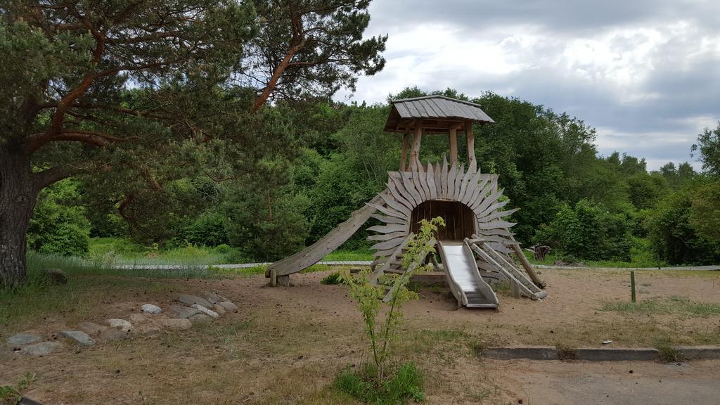 Saulrieti Hotell Saulkrasti Exteriör bild